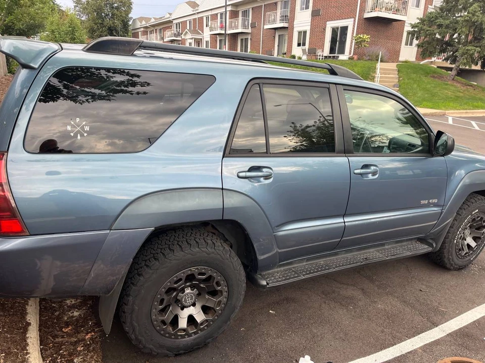 2004 Toyota 4Runner 4th Gen - Image 9 of 10