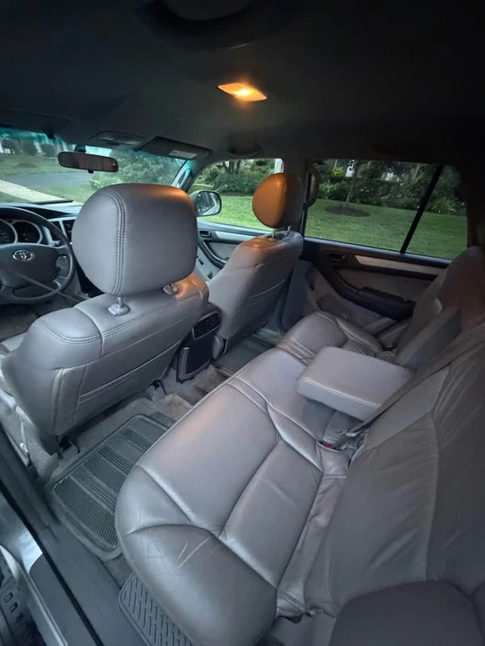 2004 Toyota 4Runner 4th Gen - Image 11 of 17
