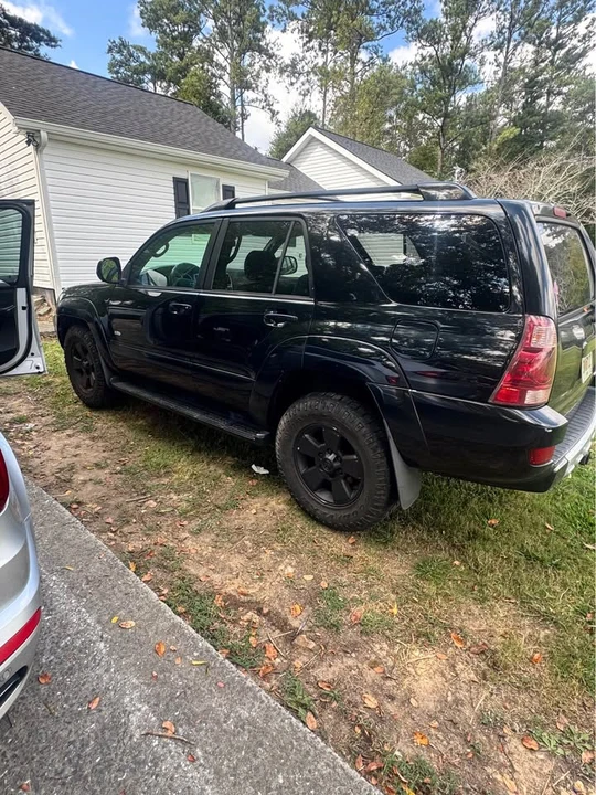 2004 Toyota 4Runner 4th Gen - Image 3 of 9