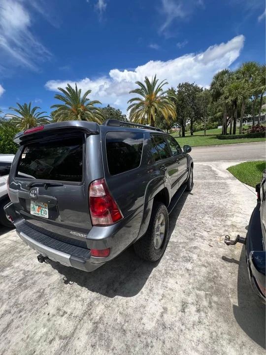 2004 Toyota 4Runner 4th Gen - Image 3 of 12
