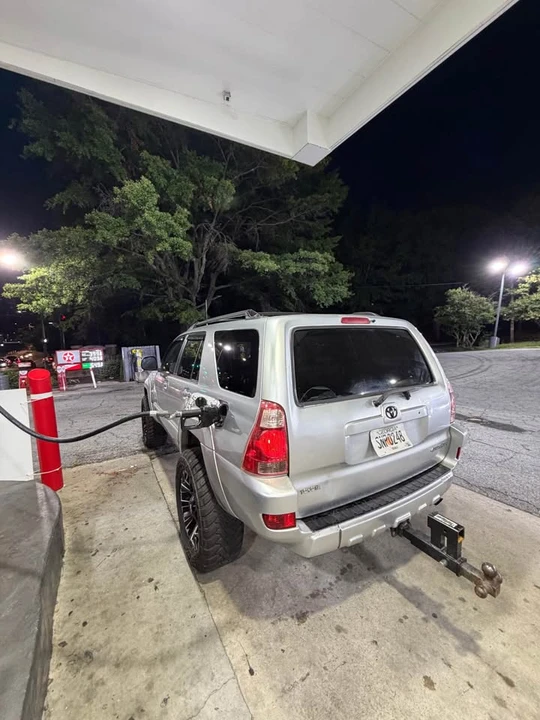 2004 Toyota 4Runner 4th Gen - Image 2 of 15