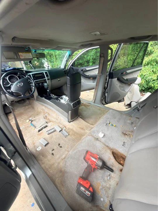 2004 Toyota 4Runner 4th Gen - Image 10 of 15