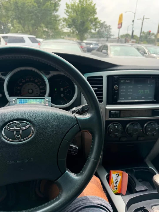 2004 Toyota 4Runner 4th Gen - Image 6 of 9