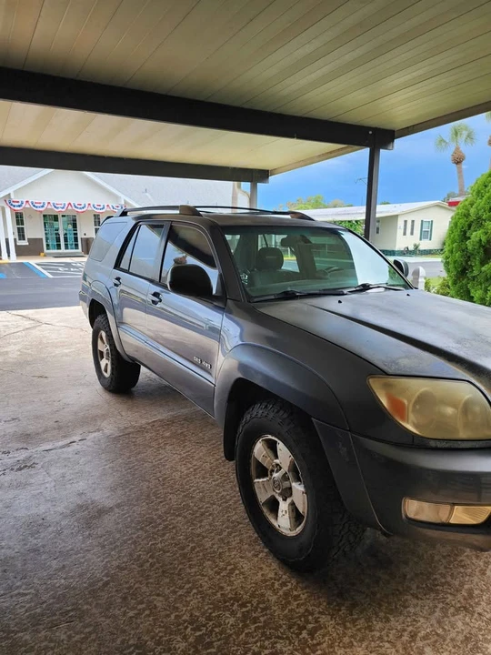 2004 Toyota 4Runner 4th Gen - Image 2 of 8