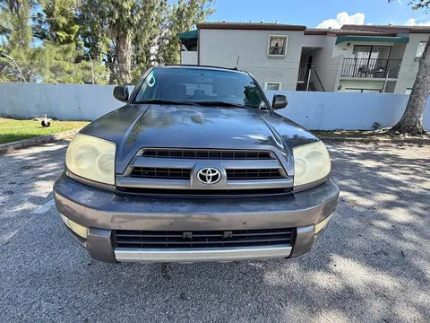 2004 Toyota 4Runner SR5 Premium Sport Utility 4D