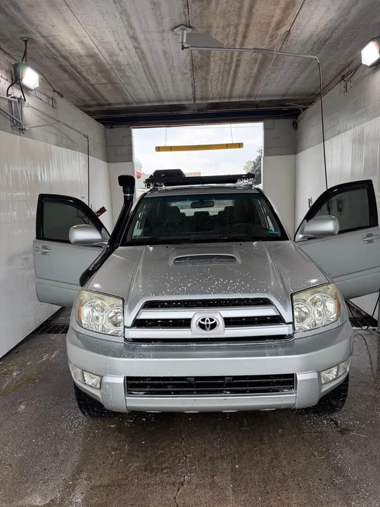 2004 Toyota 4Runner 4th Gen - Image 2 of 9