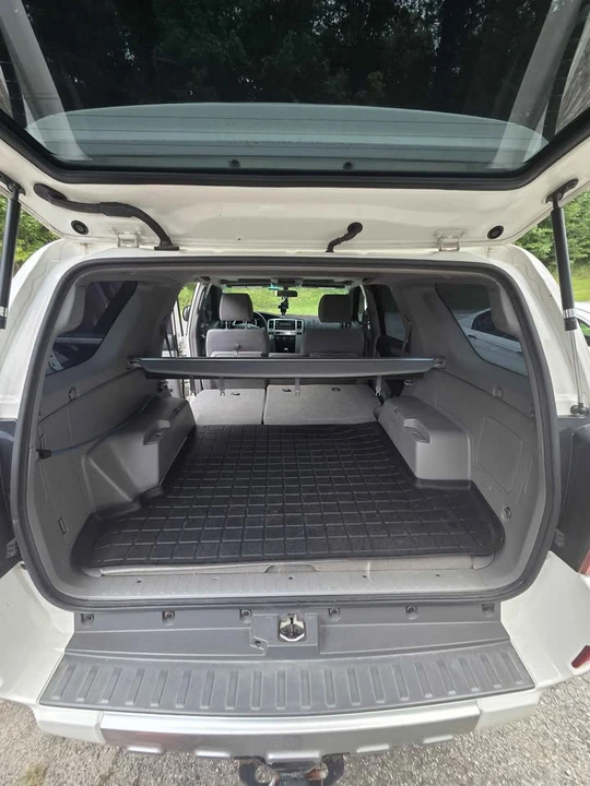 2004 Toyota 4Runner 4th Gen - Image 9 of 13