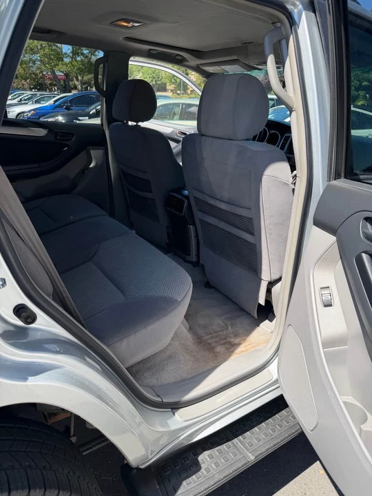 2004 Toyota 4Runner 4th Gen - Image 11 of 14