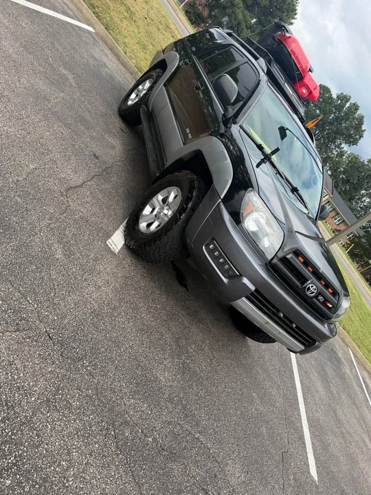 2004 Toyota 4Runner 4th Gen - Image 5 of 13