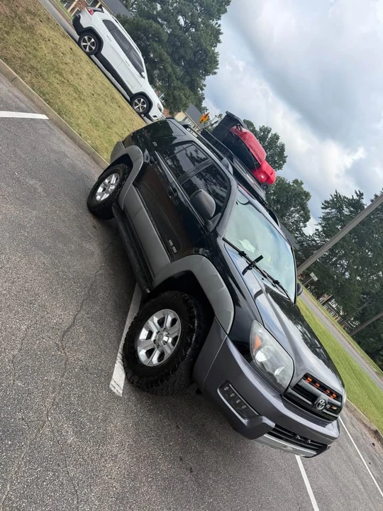 2004 Toyota 4Runner 4th Gen - Image 11 of 13