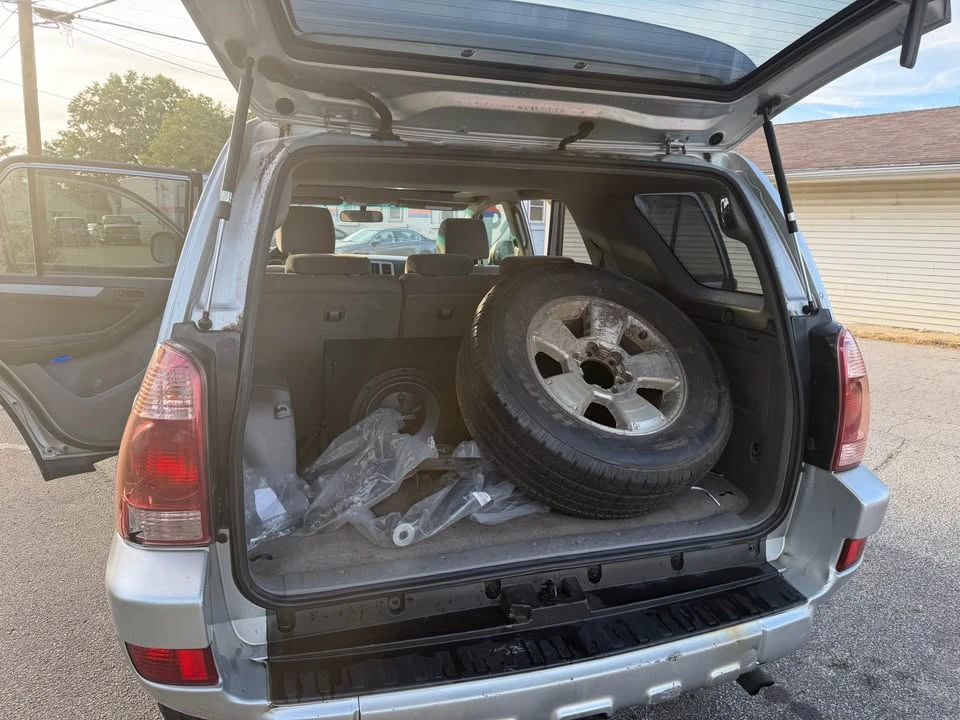 2004 Toyota 4Runner 4th Gen - Image 11 of 19
