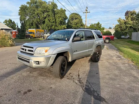 2004 Toyota 4Runner SR5 Premium Sport Utility 4D