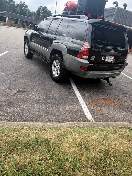 2004 Toyota 4Runner 4th Gen - Image 8 of 13