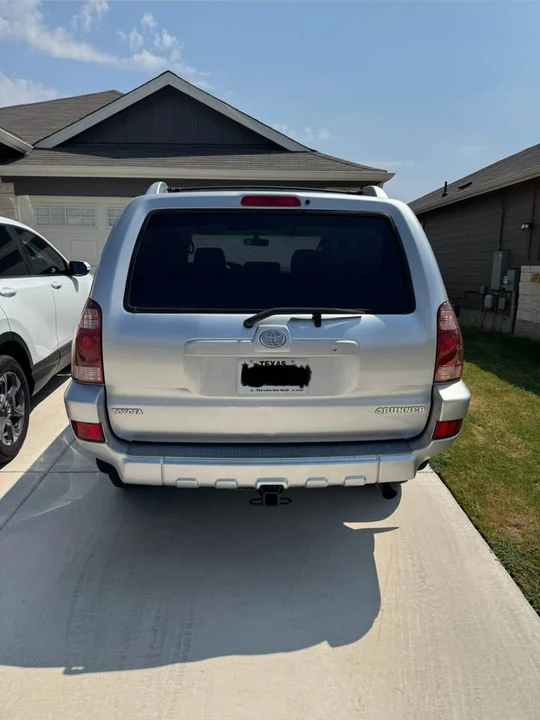 2004 Toyota 4Runner 4th Gen - Image 3 of 5