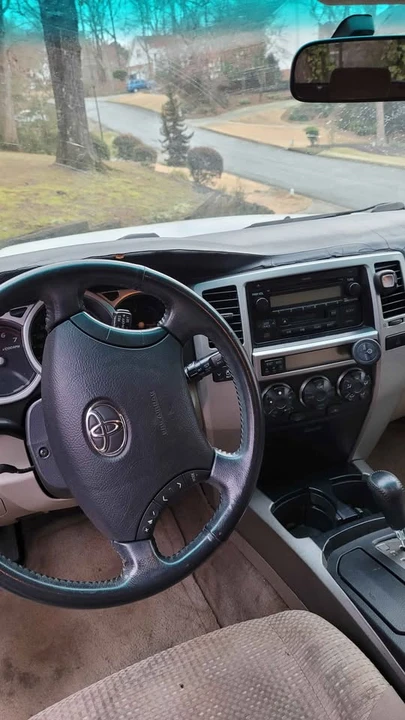 2004 Toyota 4Runner 4th Gen - Image 5 of 8