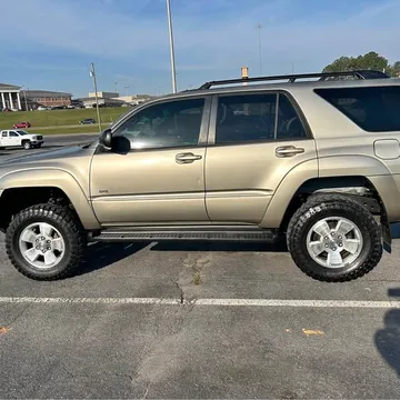 2004 Toyota 4Runner SR5