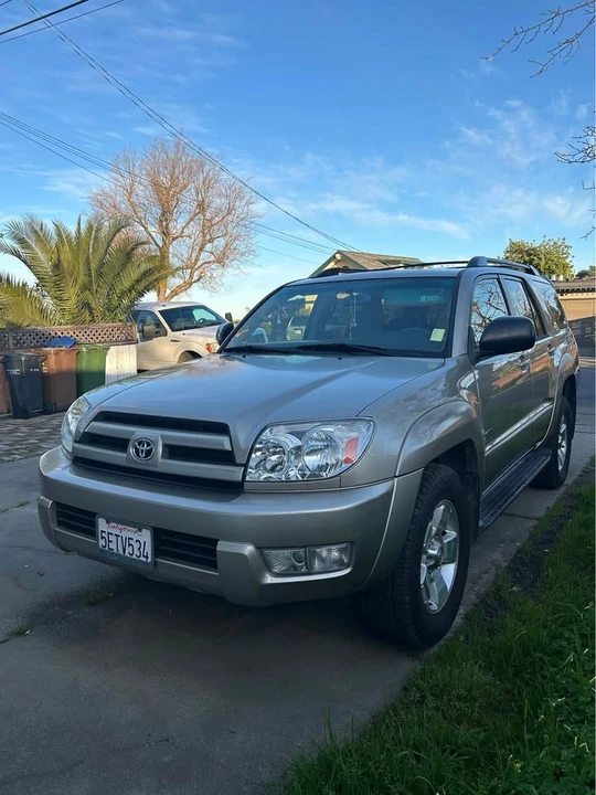 2004 Toyota 4Runner 4th Gen - Image 2 of 12