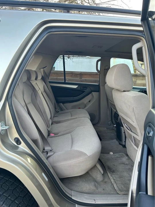 2004 Toyota 4Runner 4th Gen - Image 8 of 12