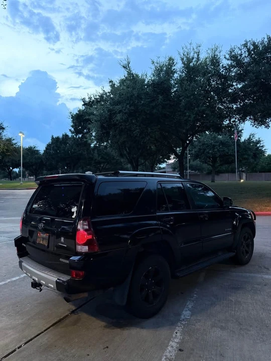 2004 Toyota 4Runner 4th Gen - Image 5 of 10