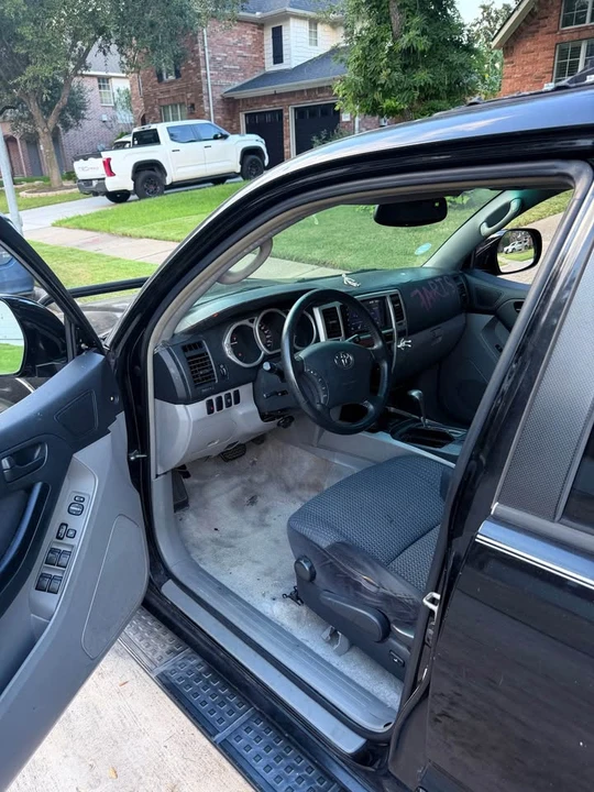 2004 Toyota 4Runner 4th Gen - Image 10 of 10