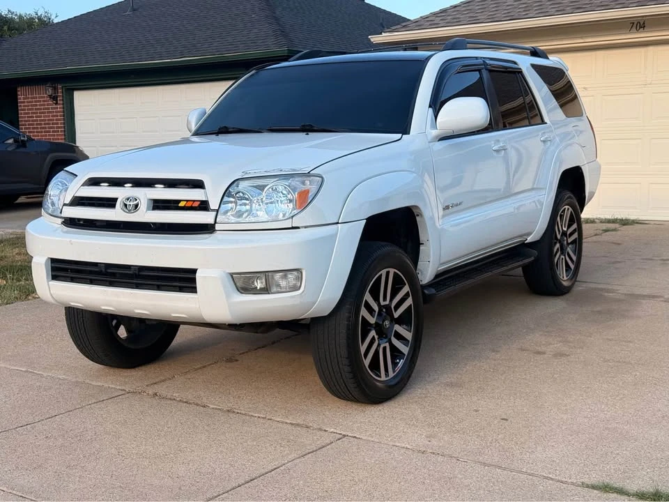 2004 Toyota 4Runner 4th Gen - Image 4 of 10