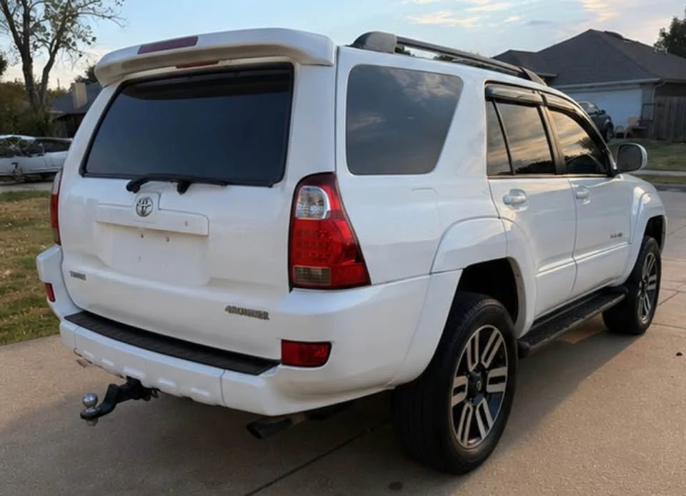 2004 Toyota 4Runner 4th Gen - Image 9 of 9