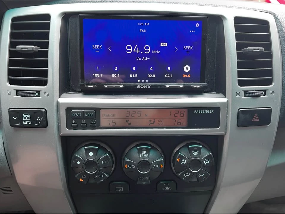 2004 Toyota 4Runner 4th Gen - Image 12 of 18