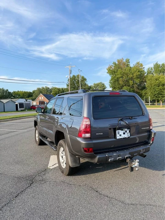 2004 Toyota 4Runner 4th Gen - Image 2 of 6