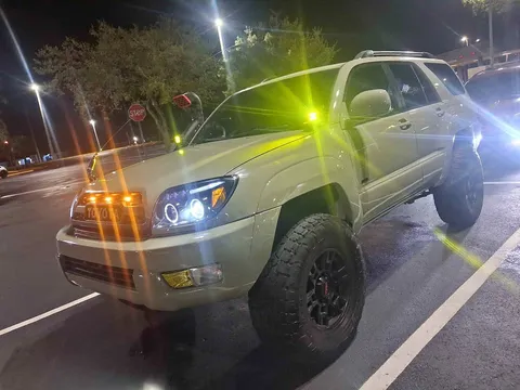 2004 Toyota 4Runner SR5 Sport Utility 2D