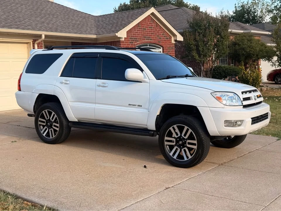2004 Toyota 4Runner 4th Gen - Image 5 of 9