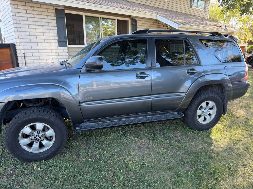 2004 Toyota 4Runner 4th Gen - Image 2 of 8