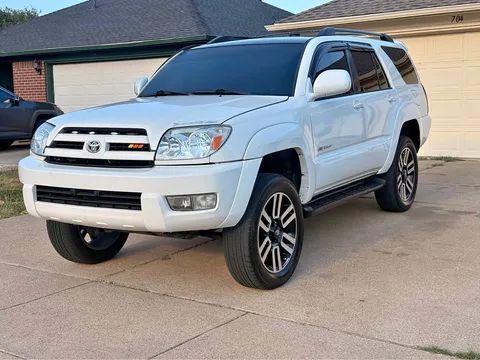 2004 Toyota 4Runner SR5 Sport Utility 2D