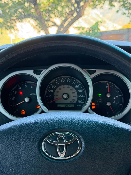 2004 Toyota 4Runner 4th Gen - Image 6 of 8