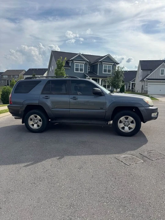 2004 Toyota 4Runner 4th Gen - Image 3 of 9