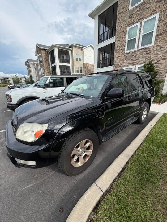 2004 Toyota 4Runner 4th Gen - Image 2 of 13