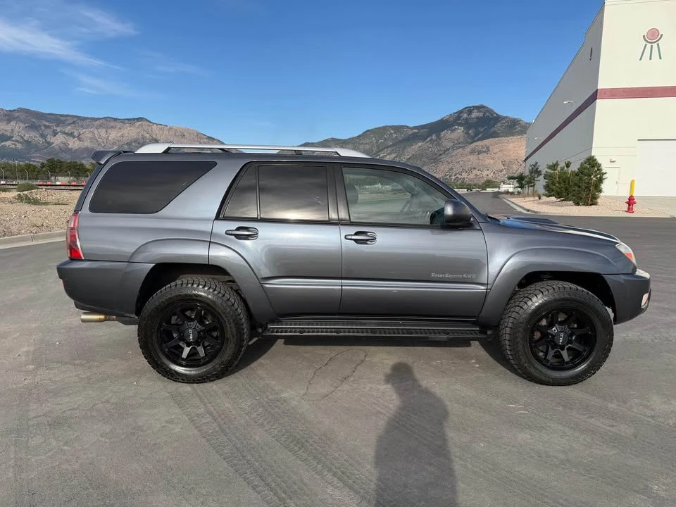 2004 Toyota 4Runner 4th Gen - Image 5 of 20