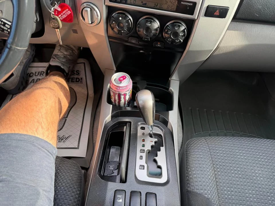 2004 Toyota 4Runner 4th Gen - Image 11 of 20
