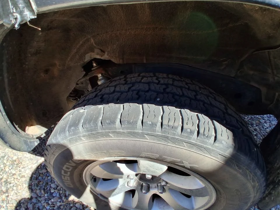 2004 Toyota 4Runner 4th Gen - Image 2 of 12
