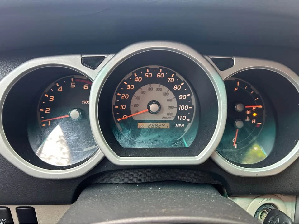 2004 Toyota 4Runner 4th Gen - Image 10 of 10