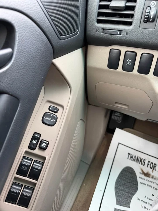 2004 Toyota 4Runner 4th Gen - Image 18 of 18