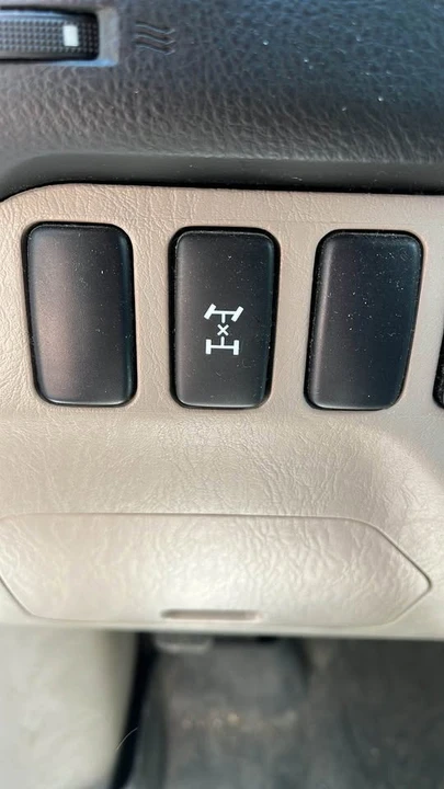 2004 Toyota 4Runner 4th Gen - Image 13 of 19