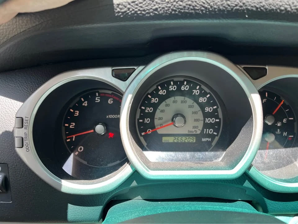 2004 Toyota 4Runner 4th Gen - Image 14 of 19
