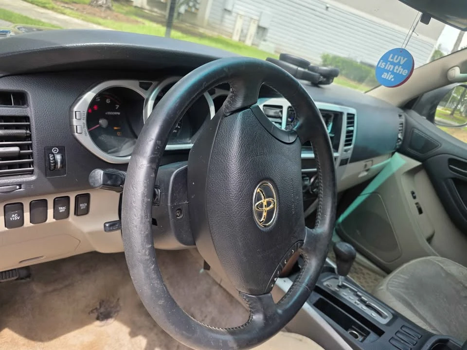 2004 Toyota 4Runner 4th Gen - Image 5 of 10
