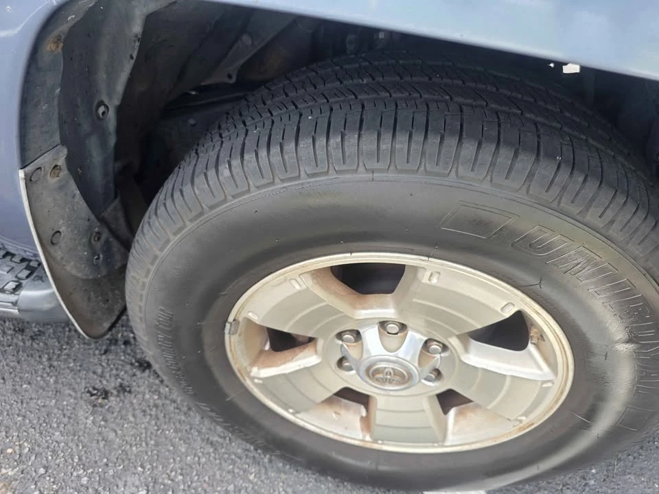 2004 Toyota 4Runner 4th Gen - Image 10 of 10