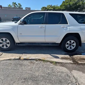 2004 Toyota 4Runner SR5
