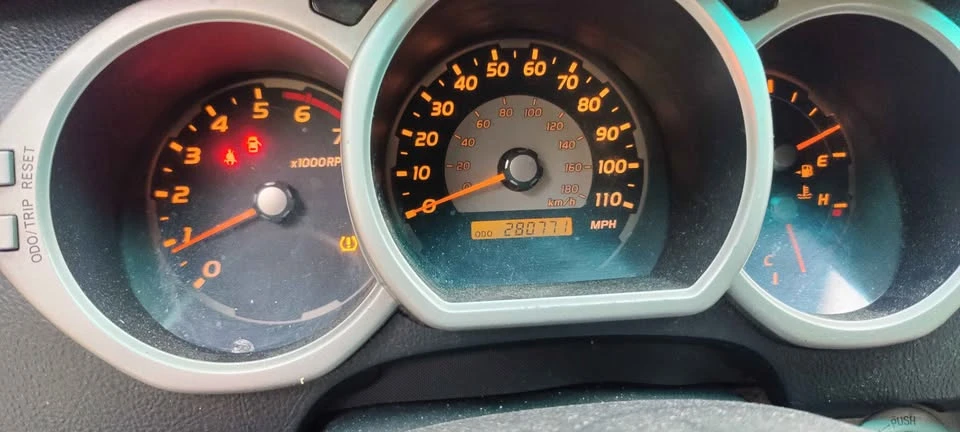 2004 Toyota 4Runner 4th Gen - Image 2 of 7