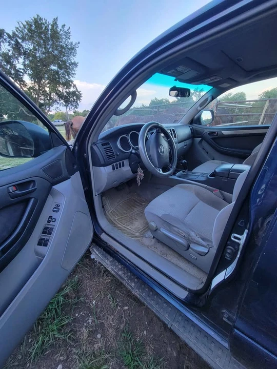 2004 Toyota 4Runner 4th Gen - Image 5 of 9