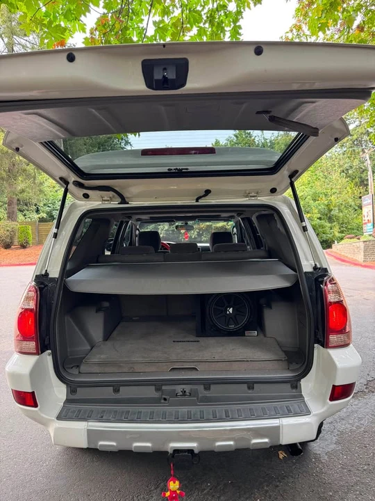 2004 Toyota 4Runner 4th Gen - Image 9 of 11