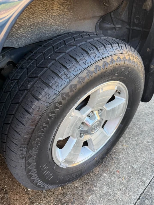 2004 Toyota 4Runner 4th Gen - Image 11 of 19