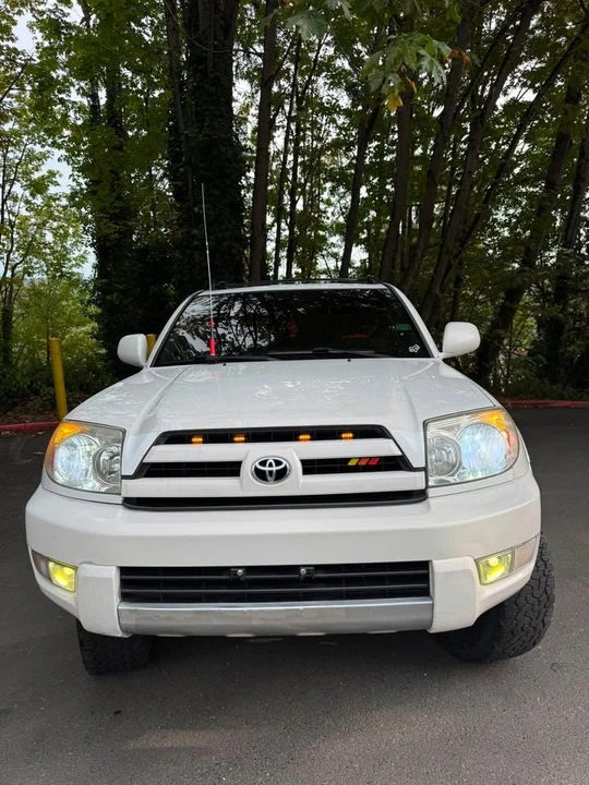 2004 Toyota 4Runner 4th Gen - Image 3 of 11